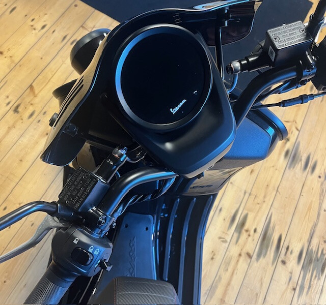 Piaggio Vespa GTV 300